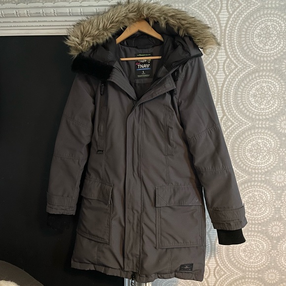 TNA Bancroft Parka - Picture 5 of 11